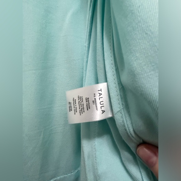 Aritzia Talula Blazer - Picture 4 of 8